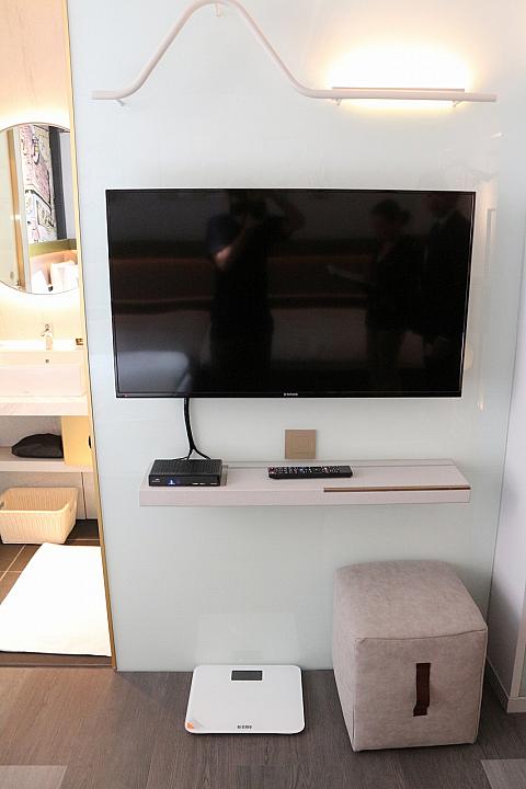 テレビは「山」