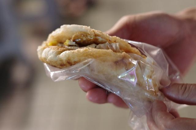 中はこんな感じです