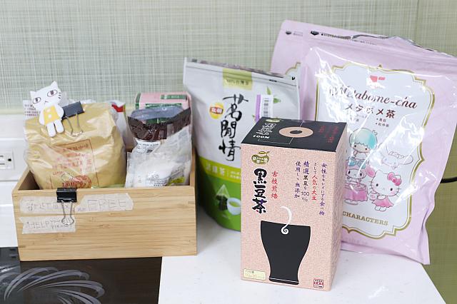 ティーバッグも迷ってしまうくらいの品揃えです