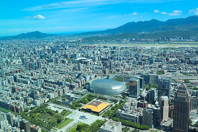 カフェからの景色。台北を一望できます！