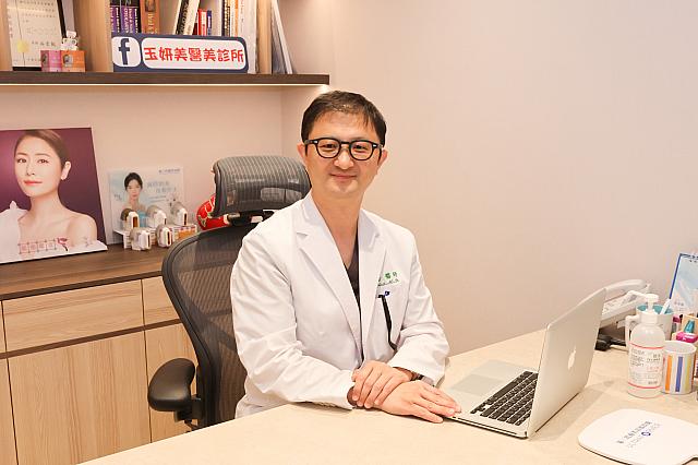 優しさが顔に出ちゃってる郭先生。物腰柔らかだから相談もしやすい！