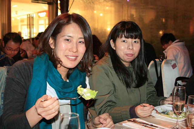 手前が近藤さん、奥が安藤さん