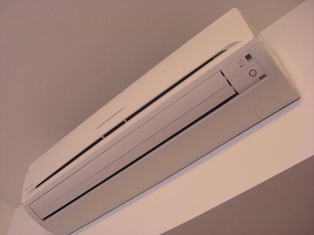 エアコンは冷暖房兼用のもの