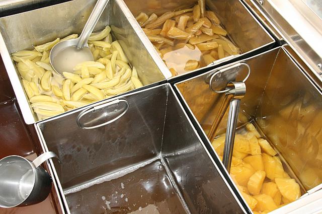 全部ドライフルーツの砂糖漬け…好きな人は全部食べたいでしょうねえ