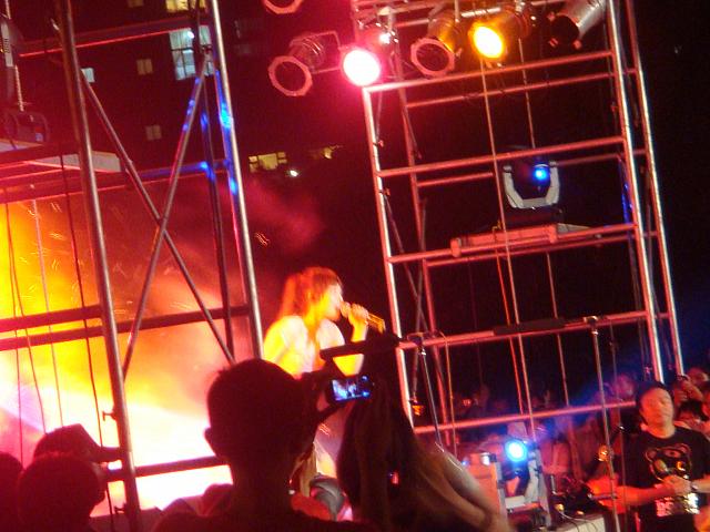 彼女の歌声にみな酔いしれました～。