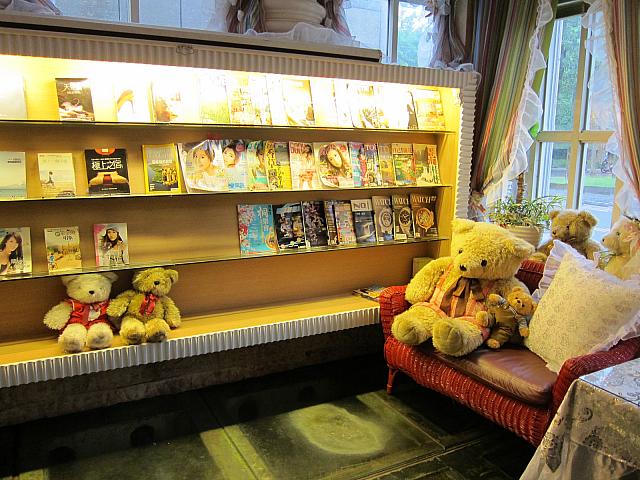 猫以外にも熊も好きなのかな・・・