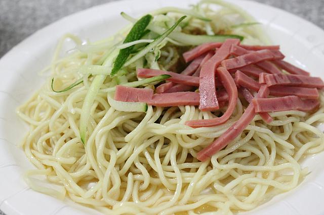 タイ式は小辣でも相当辛かった・・・