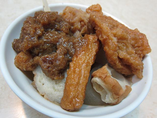 と言っても台湾のおでんはさつま揚げなのです♪おいしいですよ～！