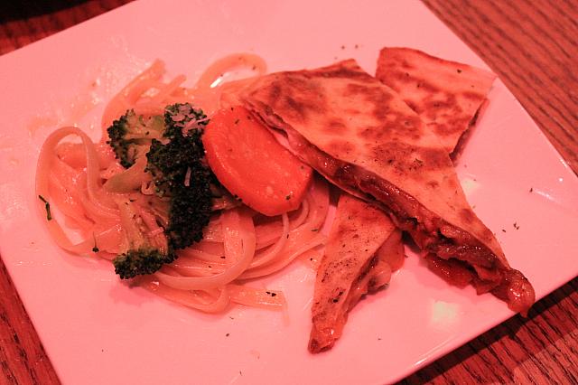 特にブロッコリーのパスタがおいしかったです☆