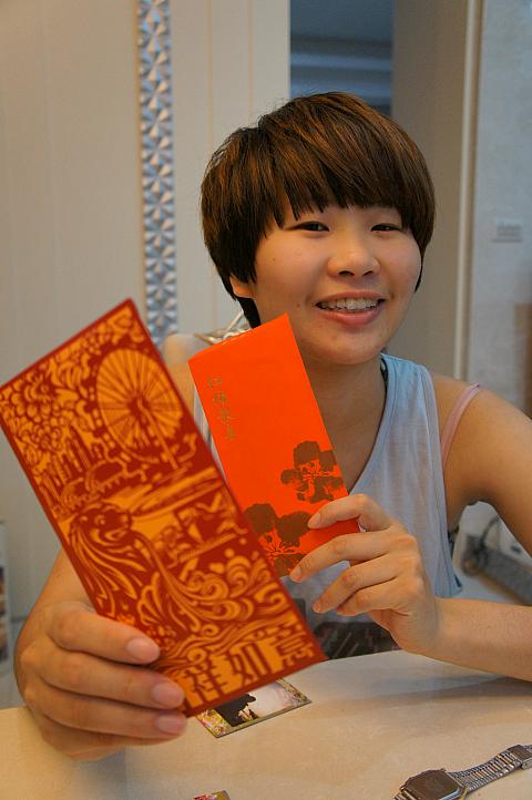 ナビ友は紅包をもらって満足顔でした～！台湾のお正月もお腹い～っぱいになっちゃいます～♪今年もいい一年になりますように☆