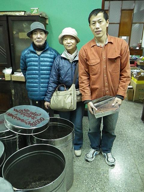 日本語堪能な廖さん（右）。