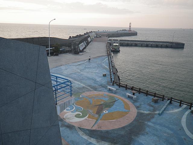 見下ろす光景