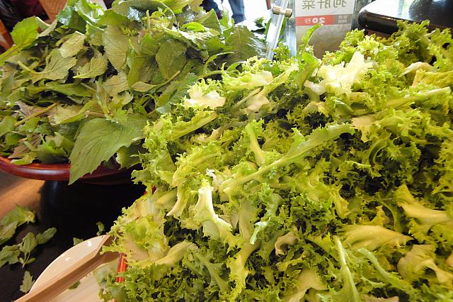でも、とても美味しく、草を頬張ると、爽やかな草原のような香りがして、お肉よりも草のあじに魅了されました