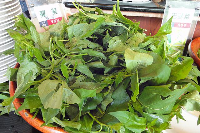 こんなに草を食べたのは生まれて初めてでした