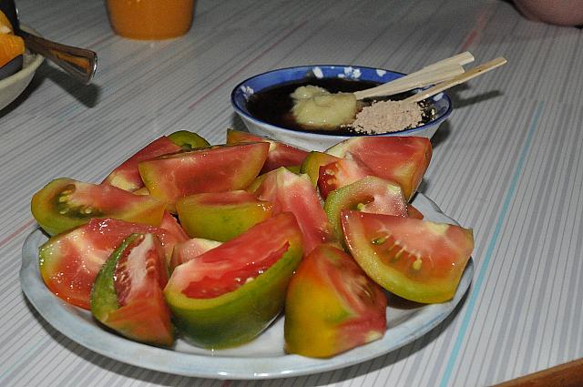 南部のトマトはやっぱり砂糖・生姜・醬油膏がお約束♪