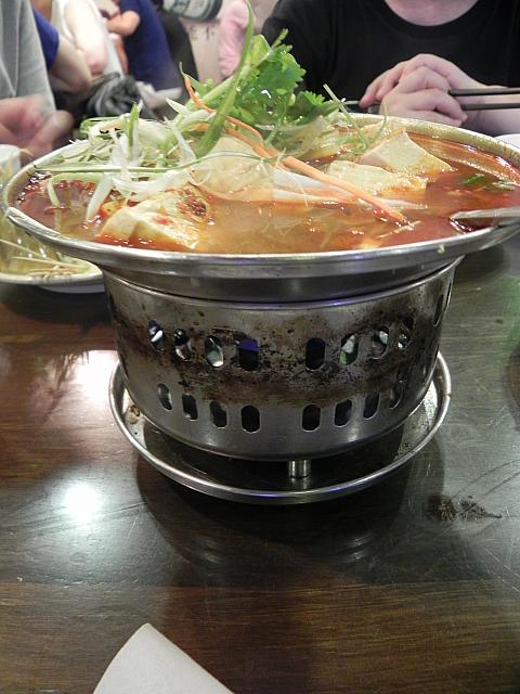火鍋方式でずっと熱々なのもうれしい