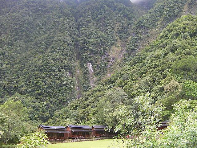 タロコの大自然にあるホテル「立徳立徳布洛湾山月邨」