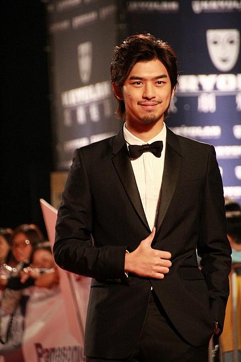 レッドカーペット最後を務めたのは陳 柏霖（チェン・ボーリン）♪