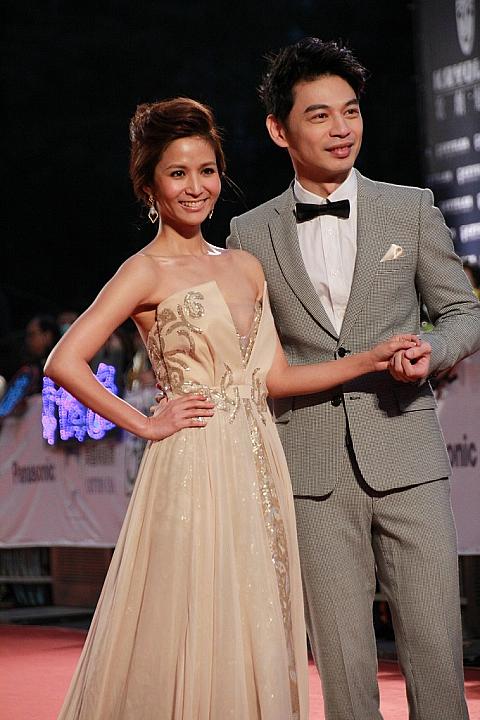 今回レッドカーペットのプレゼンターを務めた阿KENと吳怡霈。ふたりの痛快トークで現場は大盛り上がり♪