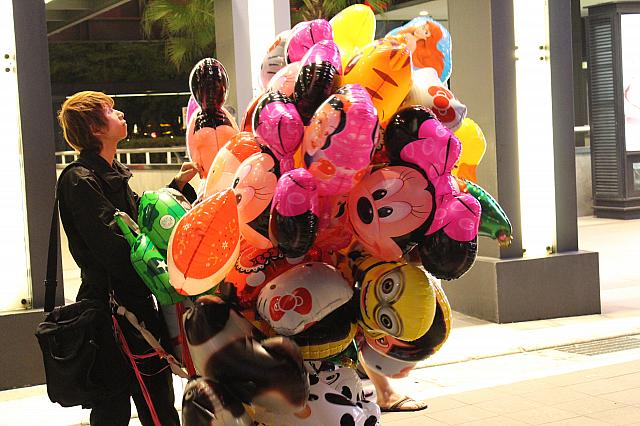 一晩に何個くらい売れるのかな？