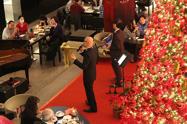 ライブもあるし
