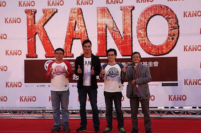 そして、映像が終わっても、感動の拍手は鳴り止みませんでした・・・