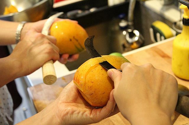 皮を薄～く切り