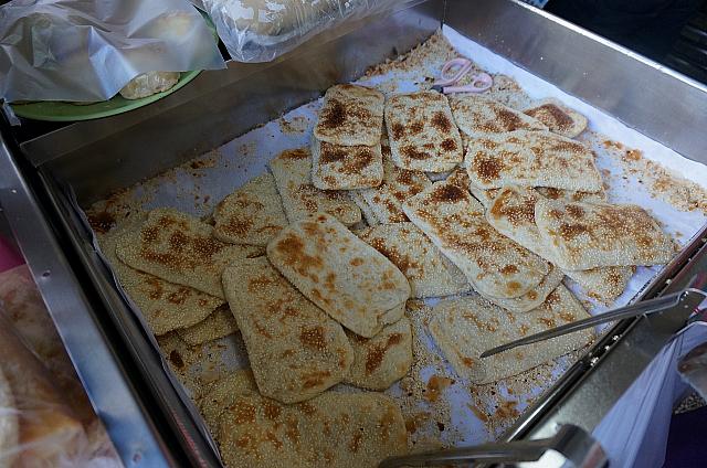 一番人気はこのこんがり焼かれた「焼餅」