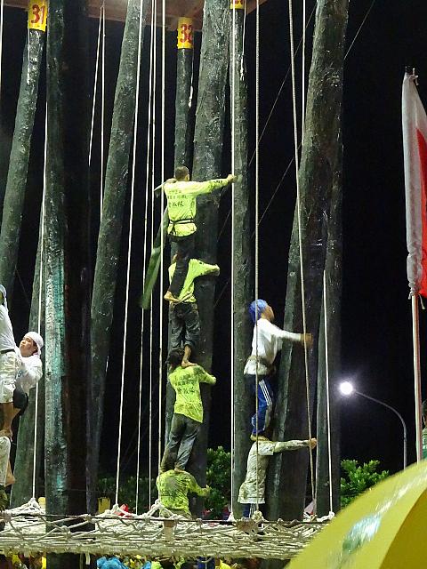 高くまで登っていきます！！