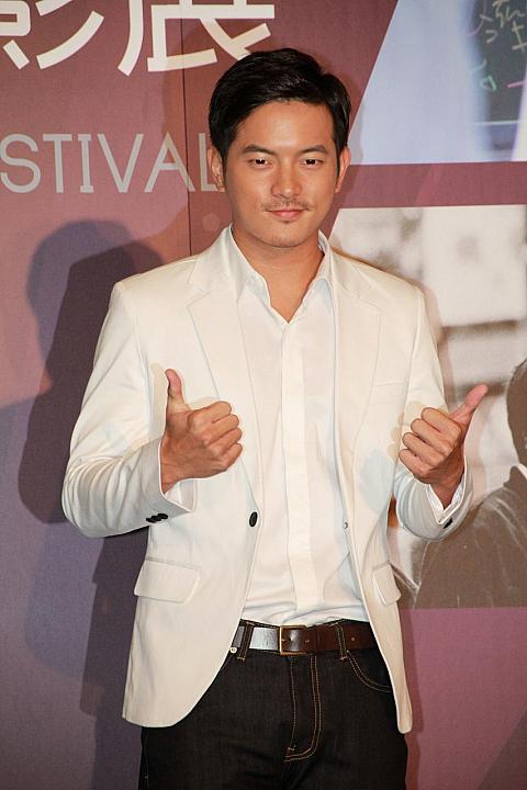 年始にはヒット映画「大稻埕」にも出演し、ノリに乗っている宥勝（ヨウション）も登壇。