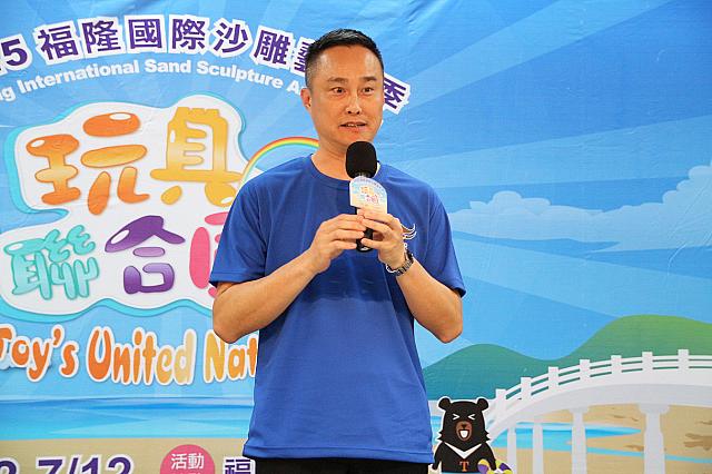 出来るだけ公共の交通機関を利用してください！と呼び掛けるのは福容大飯店。毎年大渋滞が起こるそうです