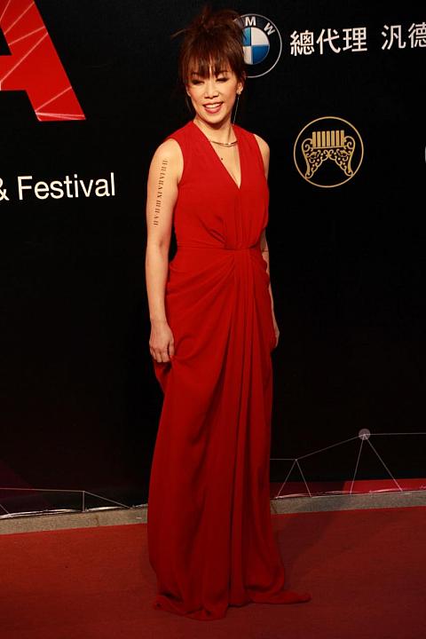 サンディ・ラム（林憶蓮）