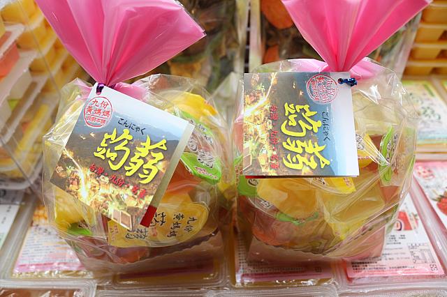 この300元と500元サイズは6種類入っています