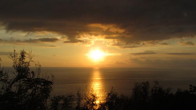 關山の夕陽