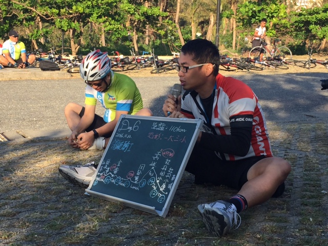 スタッフリーダーの阿哲先輩を目指して修行中の昱仁（沈昱仁）さん。