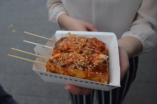 烤豆腐45元は豆腐を焼いたもの。臭くないです！