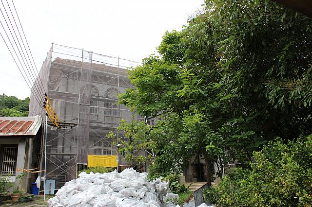 残念！工事中でした……