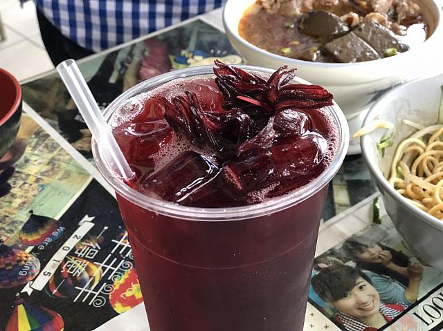 そんなときは甘酸っぱいローゼルジュースでクールダウン！