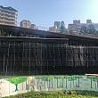 台北市立図書館北投分館は開館していますが、裏側の外観はあまり美しくはありません。。。