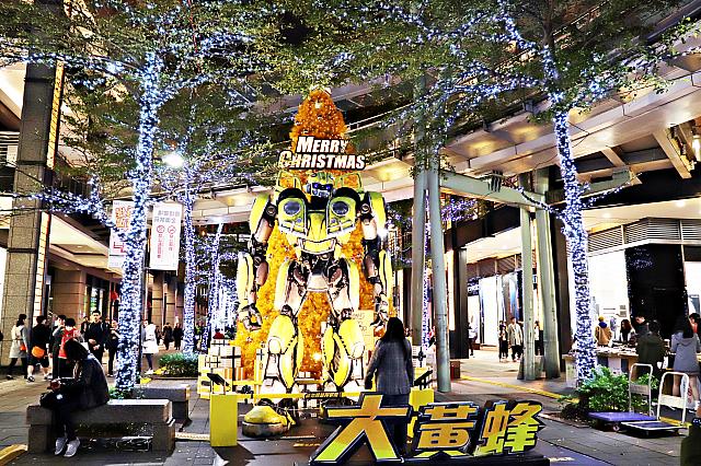 どんなショーが見られるのかなぁ……