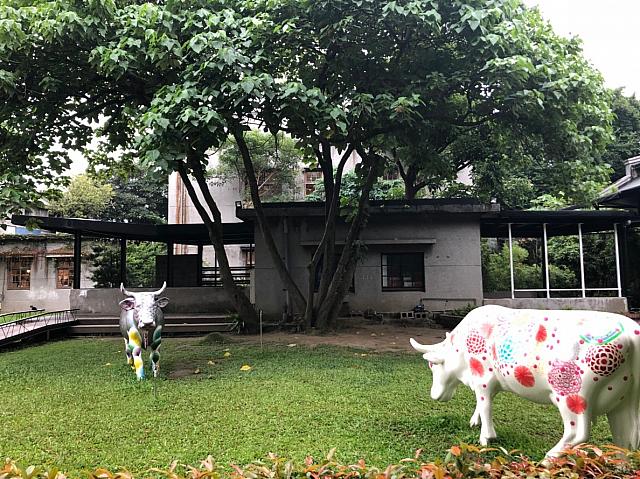 アートな牛さんとも出会いました！