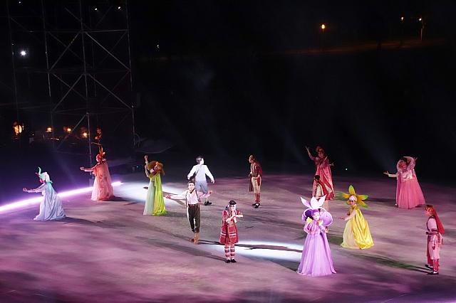 2人が阿婆蘭と出合います