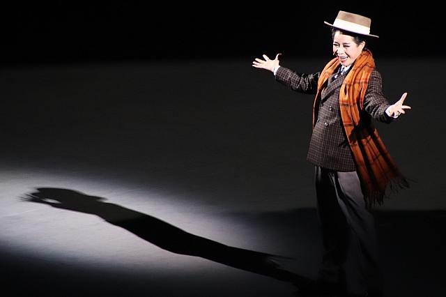 金儲けのために蘭の量産をはじめる蘭商人