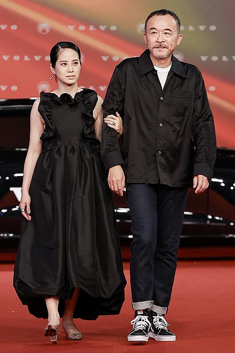 客家語歌手賞はじめ脅威の7項目ノミネートの「黃連煜(ホアン・リエンユー)」