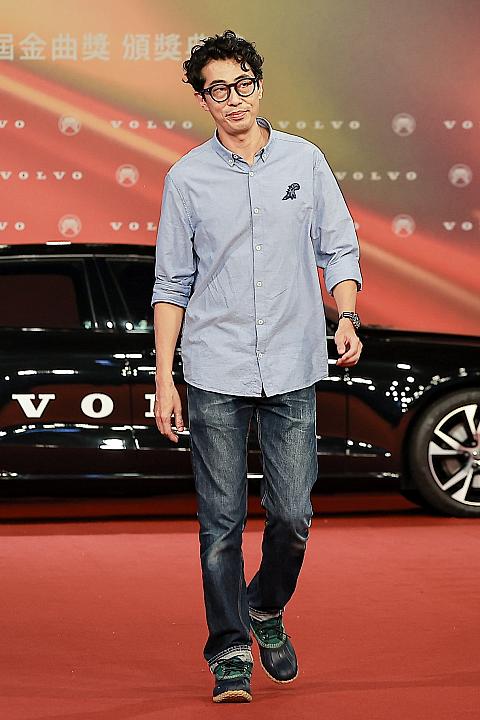 華語男性歌手賞ノミネートの「馬念先(マー・ニエンシエン)」は、まったく普段着で、逆に存在感を感じさせます