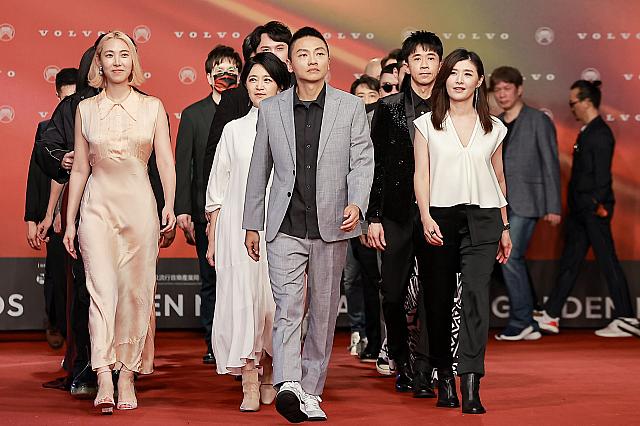 「阿妹(アーメイ)」や「蔡依林(ジョリン・ツァイ)」のプロデューサー「阿弟仔」を筆頭とする審査員の面々。意外に若い世代が多いんですね