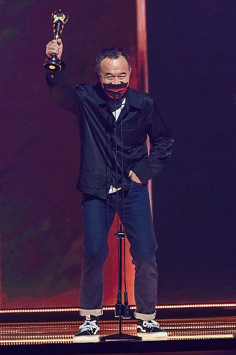 「アンズセー」と、開口一番客家語で感謝を示す「黃連煜」