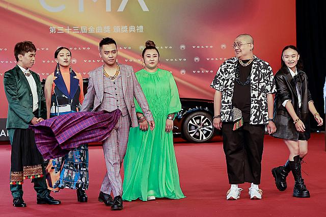 『《N1》那屋瓦一號作品』で原住民語アルバム賞にノミネートの「阿拉斯」、「曾妮」、「薛薛」、「真愛」、「Kivi」、「丁繼」