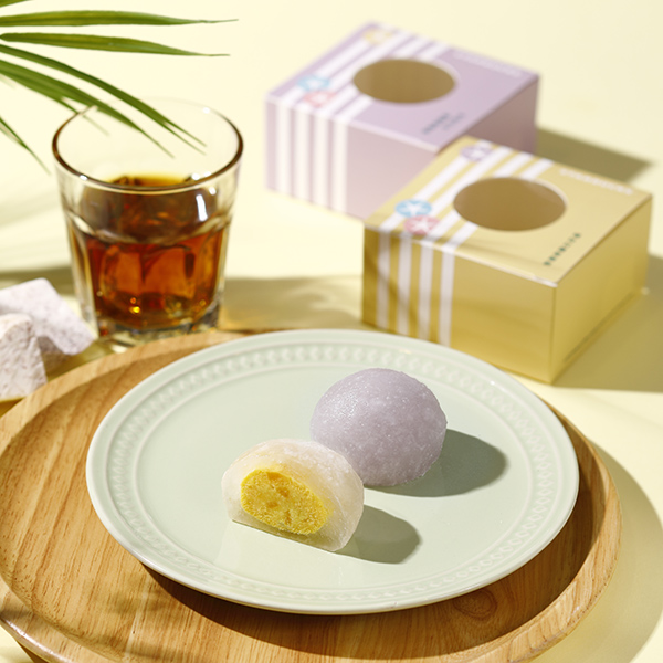 楊枝甘露星蕨餅(前)、芋泥花生脆糖星蕨餅(後)
