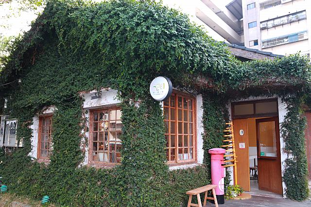 ここも「范特喜(ファンタジー)」の一画